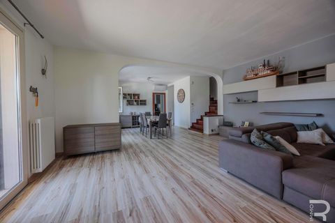 Villa i Montignoso, Massa and Carrara, Montignoso - € 780.000 | Ref: R07247CAVI - foto 14