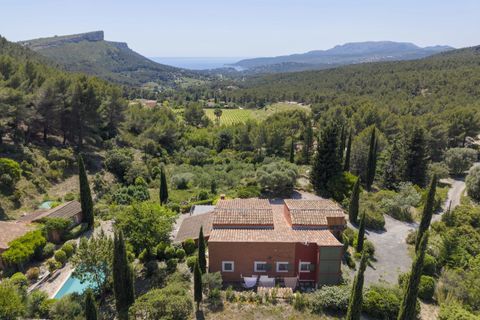 Villa en Cassis, Bouches-du-Rhone, Cassis - € 1.417.500 | Ref: HH-16204354 - photo 3