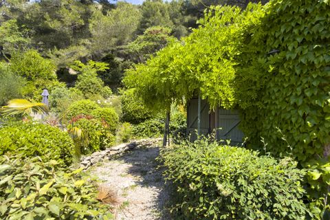 Villa en Cassis, Bouches-du-Rhone, Cassis - € 1.417.500 | Ref: HH-16204354 - photo 14