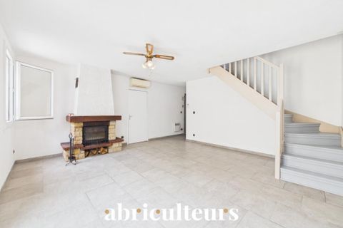 Villa a Marseille, Bouches-du-Rhone, Marseille - € 340.000 | Ref: APVM25028613010_1 - foto 4