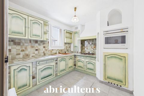 Villa a Marseille, Bouches-du-Rhone, Marseille - € 340.000 | Ref: APVM25028613010_1 - foto 6