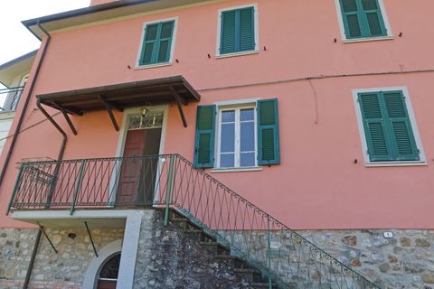 Landejendom i Bagnone, Massa and Carrara, Bagnone - € 120.000 | Ref: 381B - foto 3