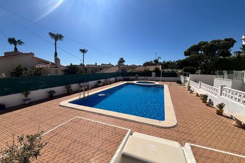 Villa a Rojales, Alicante, Rojales - € 210.000 | Ref: BC400/13477 - foto 10