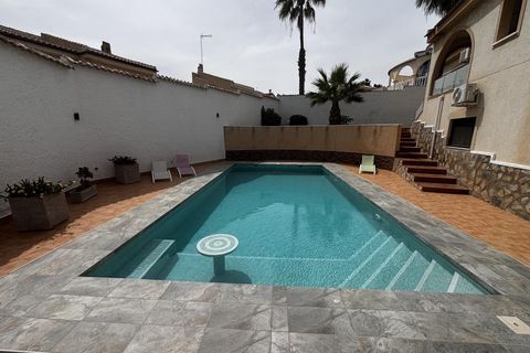 Villa i Rojales, Alicante, Rojales - € 665.000 | Ref: BC404/13477 - foto 32