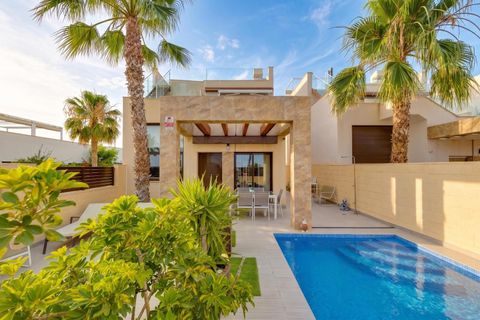 Villa a Rojales, Alicante, Rojales - € 394.969 | Ref: MLSC3135224/13477 - foto 3