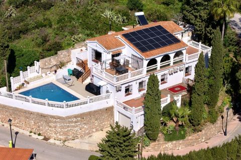 Villa i Fuengirola, Malaga, Fuengirola - € 1.200.000 | Ref: R5413108 - foto 1