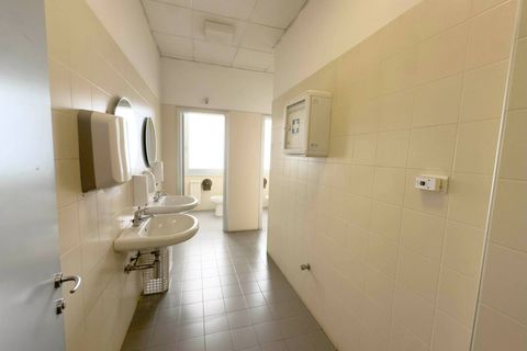 L'establiment comercial a Moncalieri, Turin, Moncalieri - € 10.340/mes | Ref: 13978 - foto 17
