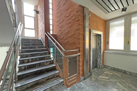 L'establiment comercial a Moncalieri, Turin, Moncalieri - € 15.000/mes | Ref: 13979 - foto 13