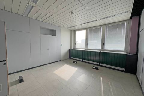 L'establiment comercial a Moncalieri, Turin, Moncalieri - € 15.000/mes | Ref: 13979 - foto 18