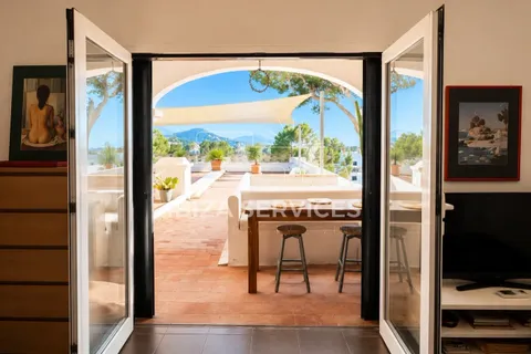 Lejlighed i Cala Tarida, Ibiza, Cala Tarida - € 690.000 | Ref: J3008 - foto 4
