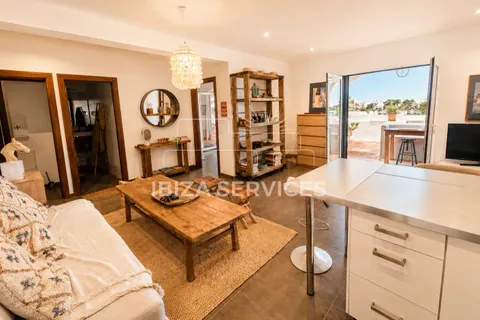 Apartament a Cala Tarida, Ibiza, Cala Tarida - € 650.000 | Ref: J3008 - foto 2