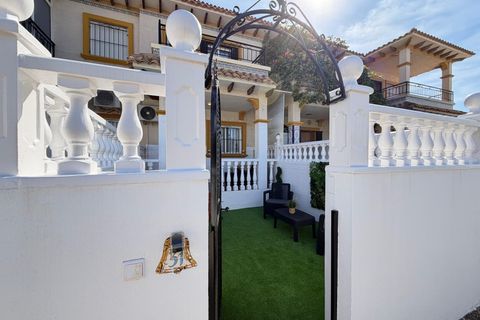 Byhus i Punta Prima, Alicante, Punta Prima - € 235.000 | Ref: 27-29-519-11-1121/77679 - foto 2