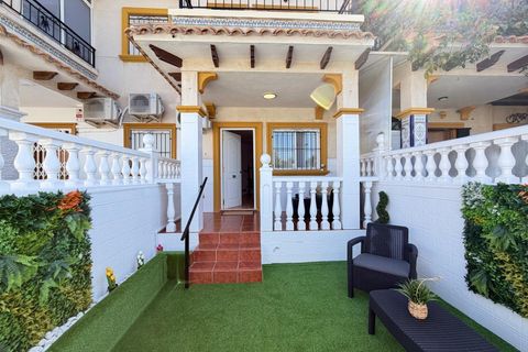 Byhus i Punta Prima, Alicante, Punta Prima - € 235.000 | Ref: 27-29-519-11-1121/77679 - foto 4