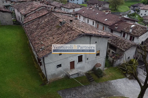 Herregård i Preseglie, Brescia, Preseglie - € 190 000 | Ref: GV208 - foto 9