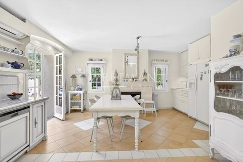Villa i Saint-Raphaël, Var, Saint-Raphaël - € 1.850.000 | Ref: 87035507 - foto 7