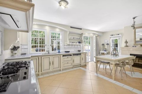 Villa i Saint-Raphaël, Var, Saint-Raphaël - € 1.850.000 | Ref: 87035507 - foto 8
