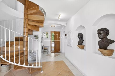 Villa i Saint-Raphaël, Var, Saint-Raphaël - € 1.850.000 | Ref: 87035507 - foto 18