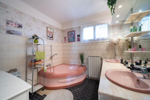Villa a Pujaut, Gard, Pujaut - € 365.000 | Ref: fr039961 - foto 9