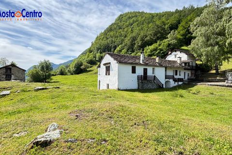 Villa a Issogne, Aosta Valley, Issogne - € 700.000 | Ref: 5765 - foto 2