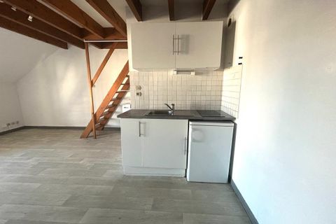 Dúplex a Dijon, Cote-d'Or, Dijon - € 480/mes | Ref: EB-3961 - foto 3