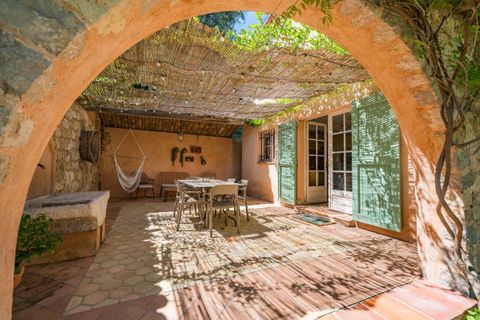 Landejendom i Grasse, Alpes-Maritimes, Grasse - € 1.698.000 | Ref: DOM32561 - foto 2