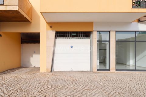 Garage i Torres Vedras, Lisbon, Torres Vedras - € 75.000 | Ref: 295260063 - foto 1