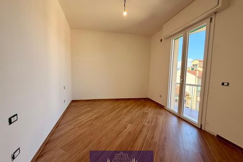 Lejlighed i Florence, Florence, Florence - € 240.000 | Ref: a26235 - foto 8