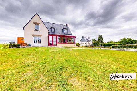 Landejendom i Le Mene, Cotes-d'Armor, Le Mene - € 229.500 | Ref: DOM31761 - foto 1