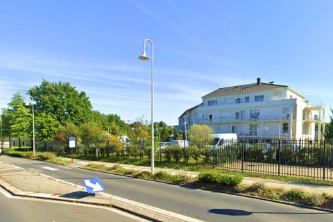 Propriedade comercial em Guichen, Ille-et-Vilaine, Guichen - € 88.000 | Ref: B83E47AA27684E64 - foto 4