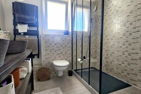 Villa en Vitrolles, Bouches-du-Rhone, Vitrolles - € 349.000 | Ref: 87087533 - photo 5