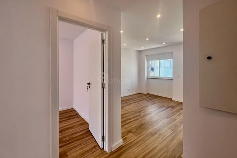 Lejlighed i Queluz, Lisbon, Queluz - € 267.000 | Ref: ATL3789 - foto 2