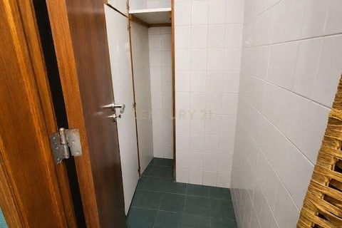 Erhvervsejendom i Queluz, Lisbon, Queluz - € 145.000 | Ref: C0409-02076 - foto 12