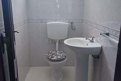 Erhvervsejendom i Setubal, Setubal, Setubal - € 125.000 | Ref: C0237-03840 - foto 8