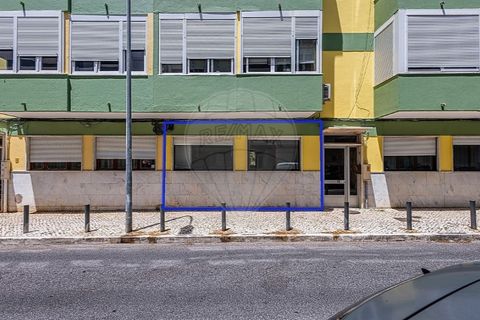 Lejlighed i Carnaxide, Lisbon, Carnaxide - € 340.000 | Ref: 121701518-24 - foto 2