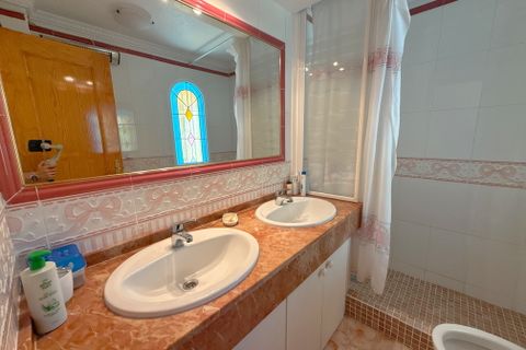 Villa i Cabo Roig, Alicante, Cabo Roig - € 349.950 | Ref: 34-178402/77953 - foto 28