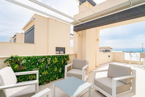 Villa i Punta Prima, Alicante, Punta Prima - € 650 000 | Ref: 3-17826/77959 - foto 7