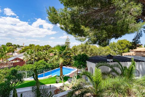 Villa a Los Balcones, Alicante, Los Balcones - € 890.000 | Ref: 3-9467/77965 - foto 4