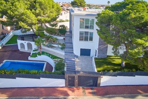 Villa a Los Balcones, Alicante, Los Balcones - € 890.000 | Ref: 3-9467/77965 - foto 36