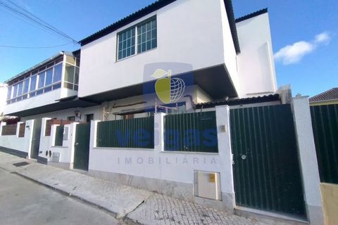 Villa i Carcavelos, Lisbon, Carcavelos - € 475.000 | Ref: COLI-208674 - foto 1
