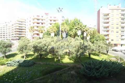 Erhvervsejendom i Odivelas, Lisbon, Odivelas - € 586.820 | Ref: COLI-212123 - foto 19