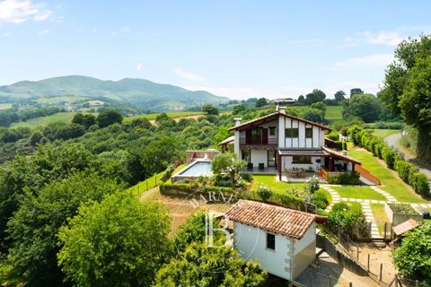 Villa - Hasparren, Pyrenees-Atlantiques, Hasparren - € 2 495 000 | Réf : M1891 - photo 1
