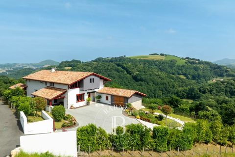 Villa - Hasparren, Pyrenees-Atlantiques, Hasparren - € 2 495 000 | Réf : M1891 - photo 7