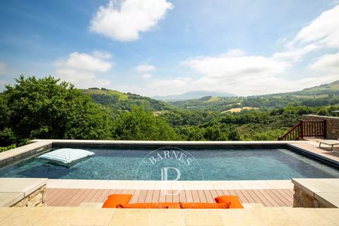 Villa - Hasparren, Pyrenees-Atlantiques, Hasparren - € 2 495 000 | Réf : M1891 - photo 11