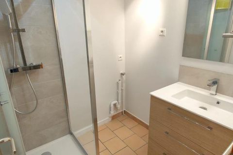 Villa a Amiens, Somme, Amiens - € 600/mes | Ref: Rue_de_Cavillier - foto 4