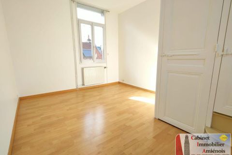 Villa a Amiens, Somme, Amiens - € 600/mes | Ref: Rue_de_Cavillier - foto 7