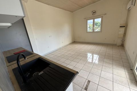 Villa a Saint-Denis, La Reunion, Saint-Denis - € 400.000 | Ref: MV284 - foto 9