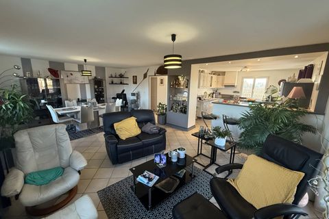 Villa a Macon, Saone-et-Loire, Macon - € 85.000 | Ref: 86478173 - foto 15