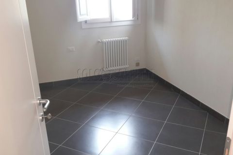 Apartament a Florence, Florence, Florence - € 1.150/mes | Ref: AA848 - foto 3