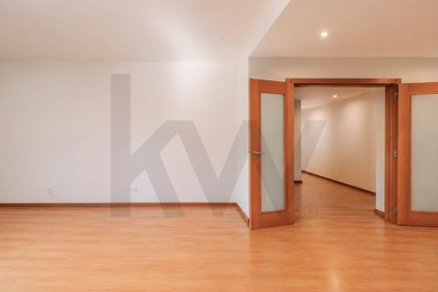 Apartament a Alcabideche, Lisbon, Alcabideche - € 3.250/mes | Ref: KWPT-034057 - foto 7