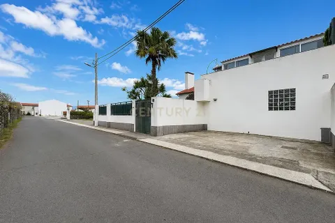 Villa i Ponta Delgada, Sao Miguel, Ponta Delgada - € 700.000 | Ref: C0276-02773 - foto 4